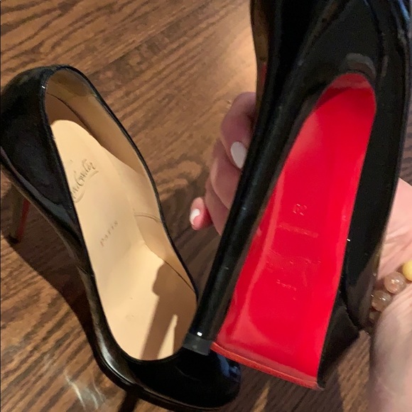 Christian Louboutin Black Heels with Red Soles - Picture 7 of 7